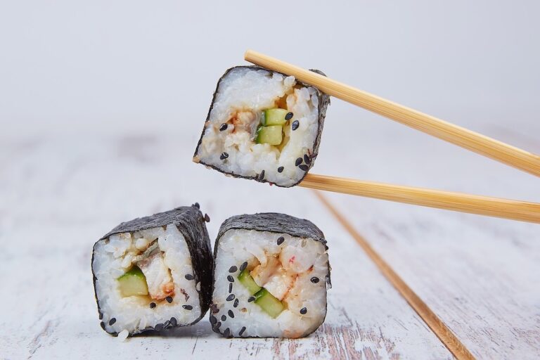 Sushi: Historia i ewolucja tego japońskiego dania