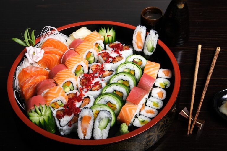 Sushi i zdrowie: Korzyści i potencjalne zagrożenia dla zdrowia