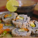 Sushi dla wegan i wegetarian: Jak zastąpić rybę w sushi